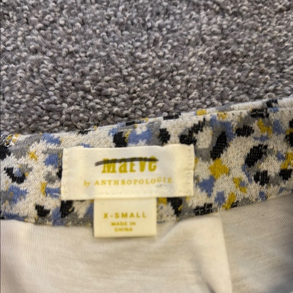 Anthropologie Stylish Leopard Print Skirt - Picture 2 of 7